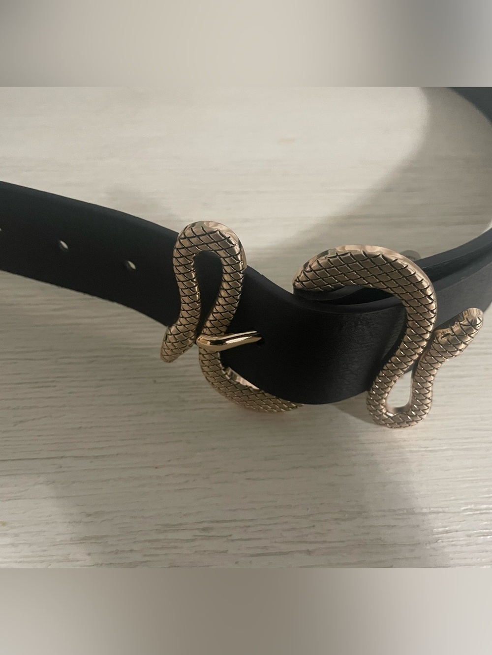 Express women Black Women's Belt with Gold Snake Buckle size M - Picture 4 of 4